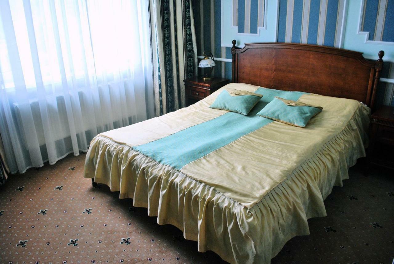 Hotel Ksiaze Poniatowski Lesznowola  Værelse billede